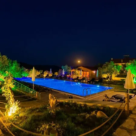 Doganin Ruhu & Bungalow קס