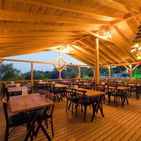 בית נופש Doganin Ruhu & Bungalow